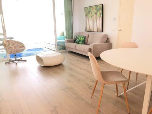 Hippie Beach Ibiza Apartment