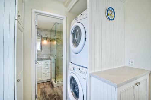 Oceanfront Villa With Private Beach Access, Remodeled Kitchen