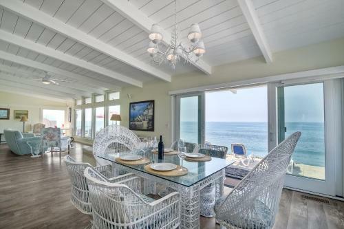 Oceanfront Villa With Private Beach Access, Remodeled Kitchen