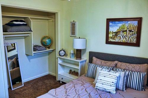 Minutes To Dt, Trendy Game Room, Sleeps 10
