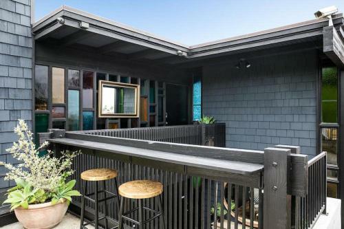 Wave House