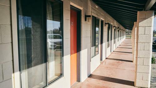 Hotel 7 Inn