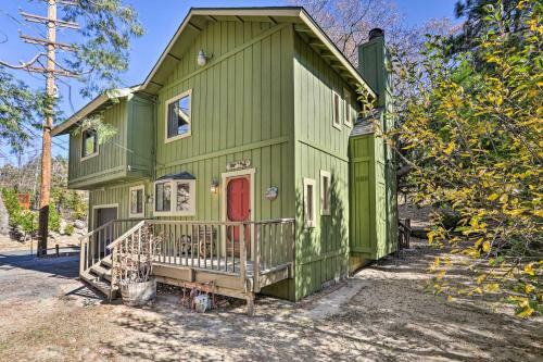 Rustic Home With Deck About 2 Mi To Lake Arrowhead!