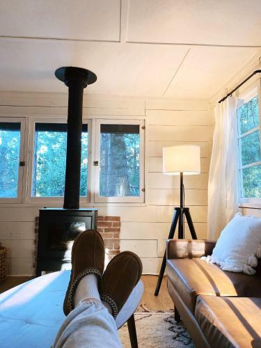 New - Tiny Pine Cabin - Close Lake Gregory