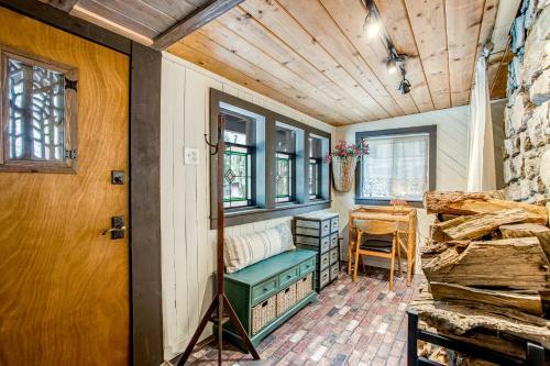 Private Mountain-top Cabin