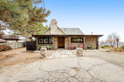 Private Mountain-top Cabin