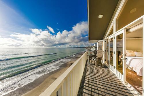 Cape Cod House In Capo Beach