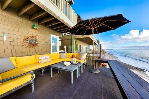 Cape Cod House In Capo Beach