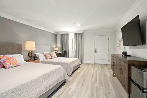 Hotel Huntington