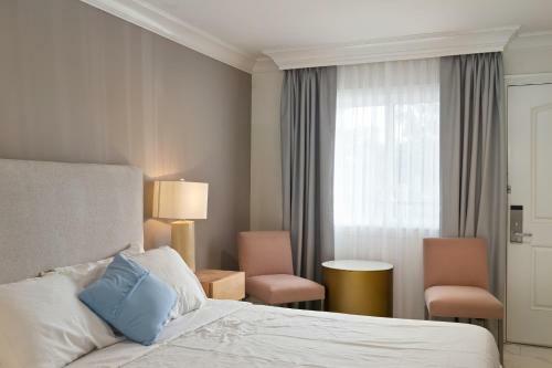 Hotel Huntington