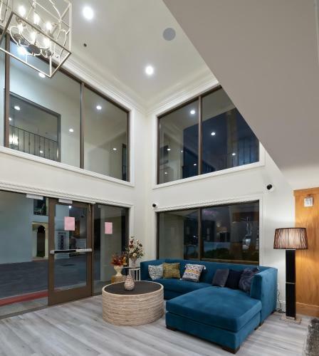 Hotel Huntington
