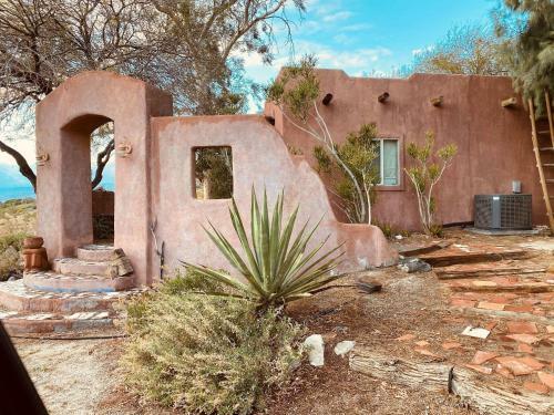 Hara House At Bubbling Wells Oasis