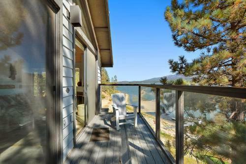 The Point! Spectacular Lake Views 5 Suites!