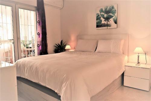 Fabulous 2 Bed 2 Bath Apartment !