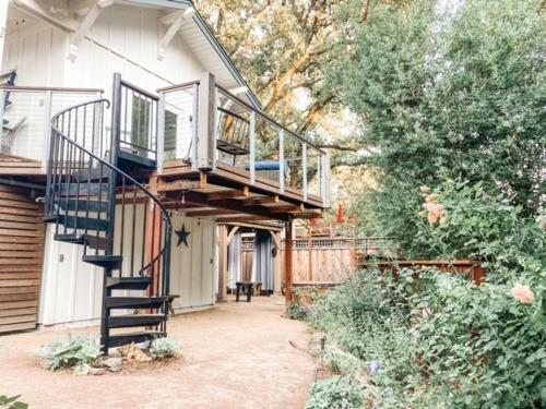 Peaceful Glen Ellen 3br With Deck, Garden & Parking! Home