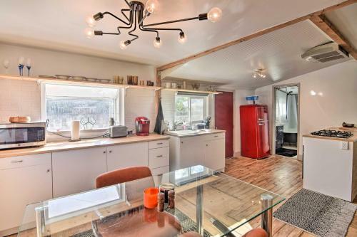 Walkable Fresno Home With Yard - Pets Welcome!