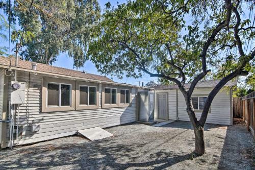 Walkable Fresno Home With Yard - Pets Welcome!