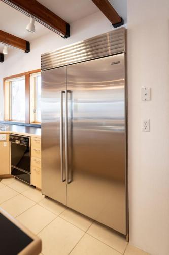 Luxury Beachfront Penthouse Walk To The Beach Restaurants Entertainment