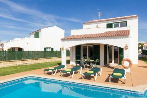Noa 3 Bedroom Villa, Cap D'artrutx