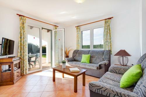 Noa 3 Bedroom Villa, Cap D'artrutx