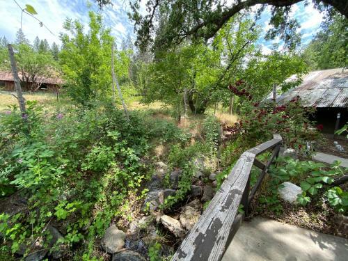 Vans Yosemite Garden Cottage
