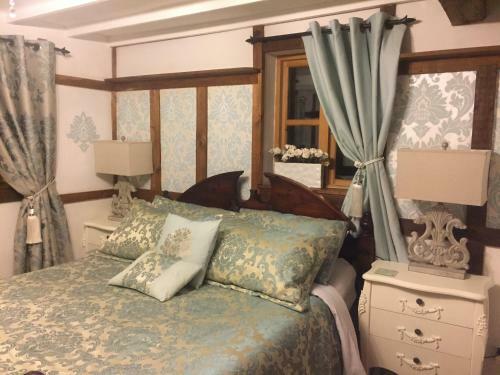 Dolweunydd Bed And Breakfast