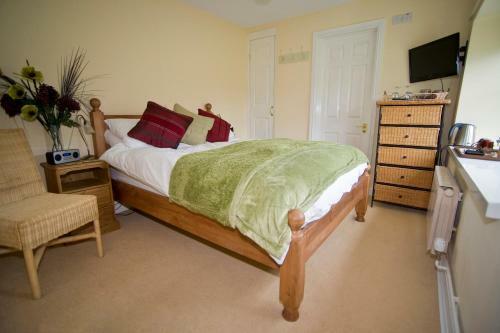 Bed & Breakfast Gwaenynog Farmhouse