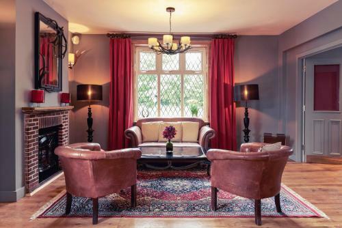 The Lambert Arms - A Bespoke Hotel