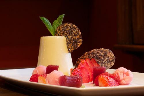 The Lambert Arms - A Bespoke Hotel