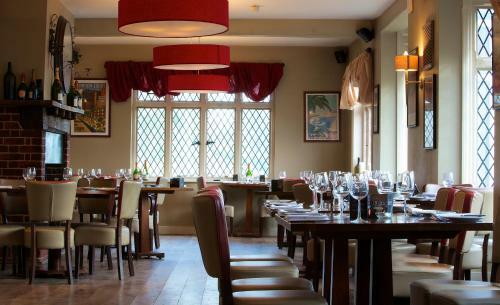 The Lambert Arms - A Bespoke Hotel
