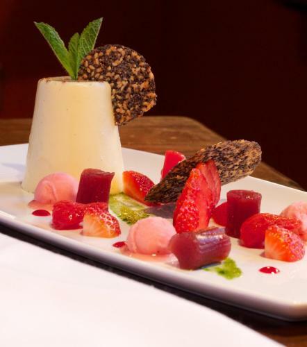 The Lambert Arms - A Bespoke Hotel