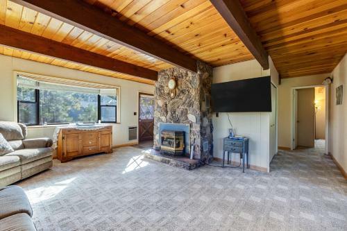 Mountain Springs Hideaway