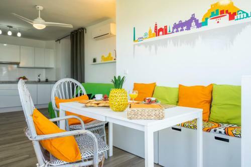 Apartamento Wintowinrentals, Sunny Side, Heated Pool, Wifi, A/c,
