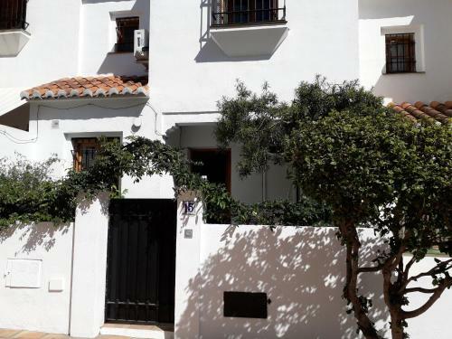 Apartamento Benajarafe Villa Near Beach