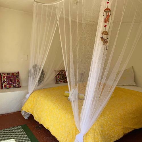 Ibiza Yoga - The Cube Room