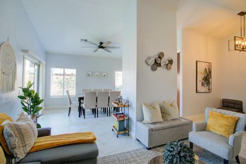 Top Rated 5 Star Getaway 4br 2 Bathroom