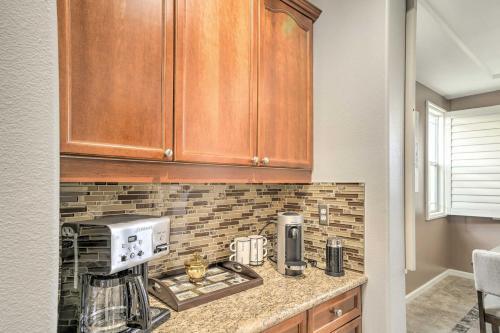 Spacious Indio Home Pool, Grill, And Fire Pits