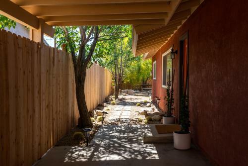 Boho Luxury 2 Bedroom Villa - Joshua Tree