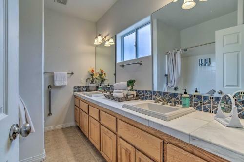 Desert Home With Patio Less Than 5 Miles To Joshua Tree!
