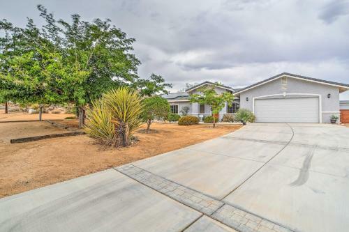 Desert Home With Patio Less Than 5 Miles To Joshua Tree!