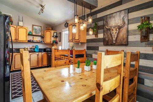 Joshua Tree Village House