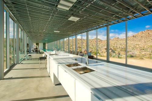 Villa Invisible House Joshua Tree - Skyscraper With Pool