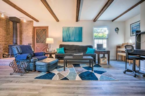 Roomy La Mesa Home With Balcony And Fire Pit!