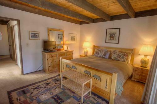 The Fall Line By Lake Tahoe Accommodations