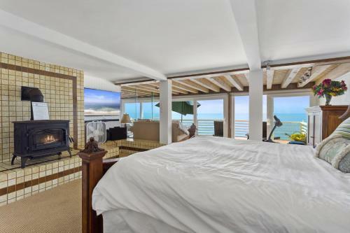 Laguna Beach Oceanfront