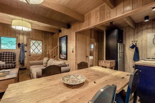 Wooded Comfort
