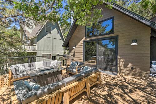 Airy Alpine Getaway With Lake Arrowhead Views!