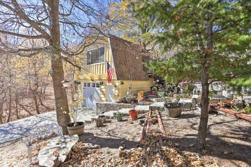 Apartamento Peaceful Lake Arrowhead Studio With Deck, Grill