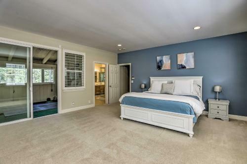 Spacious Lake Arrowhead Retreat With Hot Tub!
