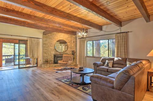 Golf Course Lake Arrowhead House With Fire Pit!